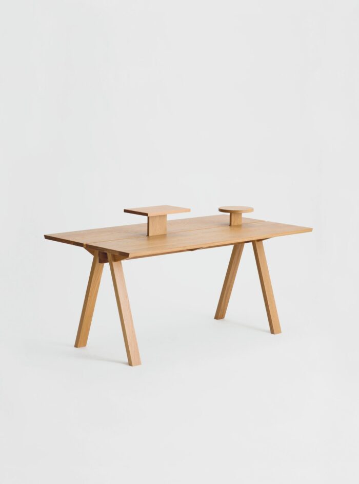 sagyo table oak ariake